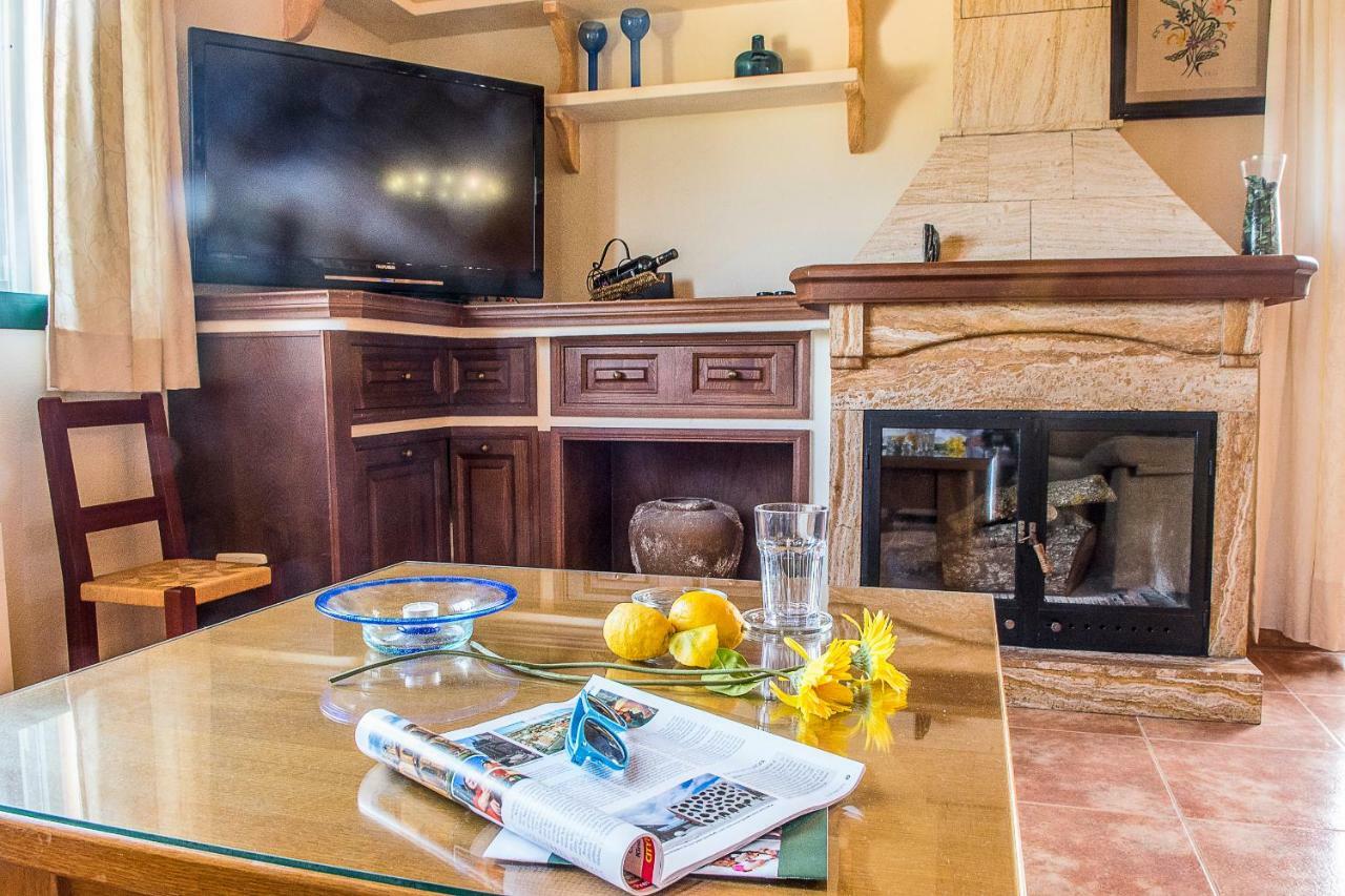Villa Pula Vinas Country Villa 3 Bedrooms Pool And Fabulous Views Of The Pula Golf Course Near Son Servera Exterior photo